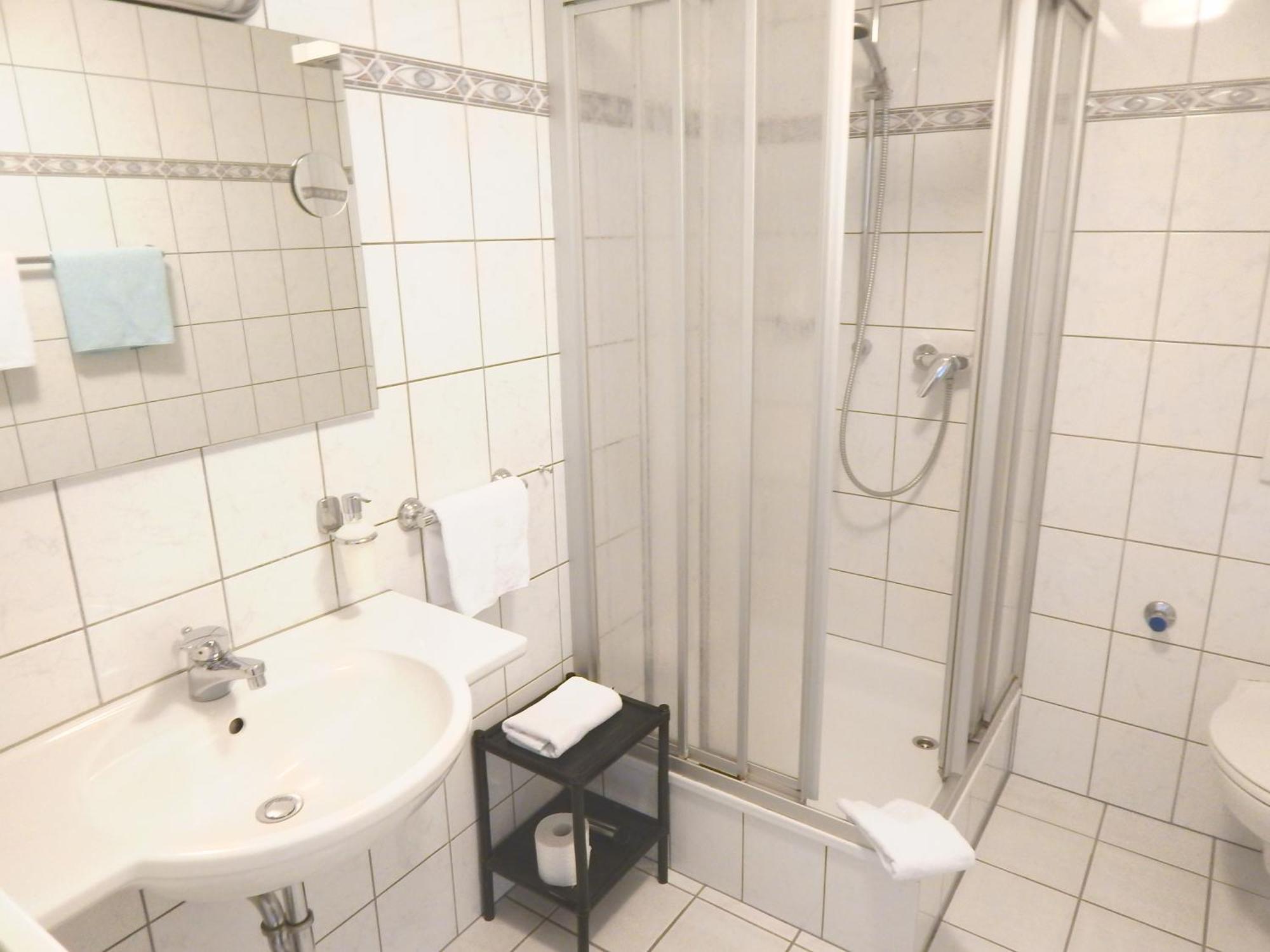 Hotel Garni Am Brunnenplatz Gerolstein Bagian luar foto